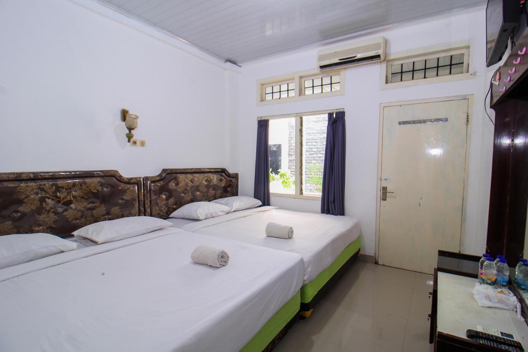 Prayogo Style Inn Prawirotaman Yogyakarta Exterior photo