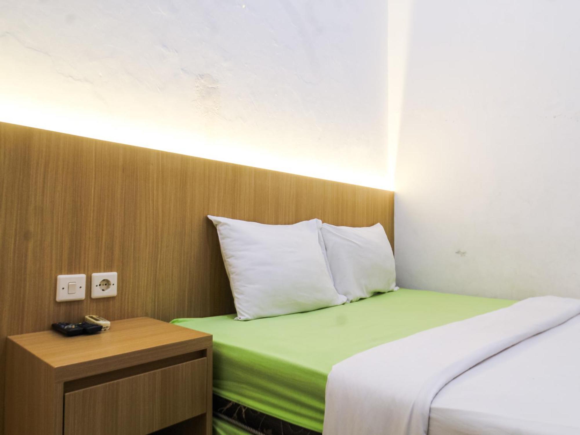 Prayogo Style Inn Prawirotaman Yogyakarta Exterior photo